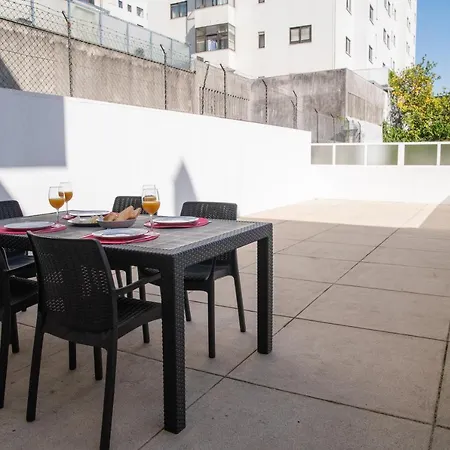 Apartment Portovivo Quental Terrace
